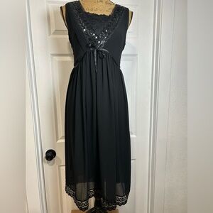 Chic Black Midi Dress with Lace Detail